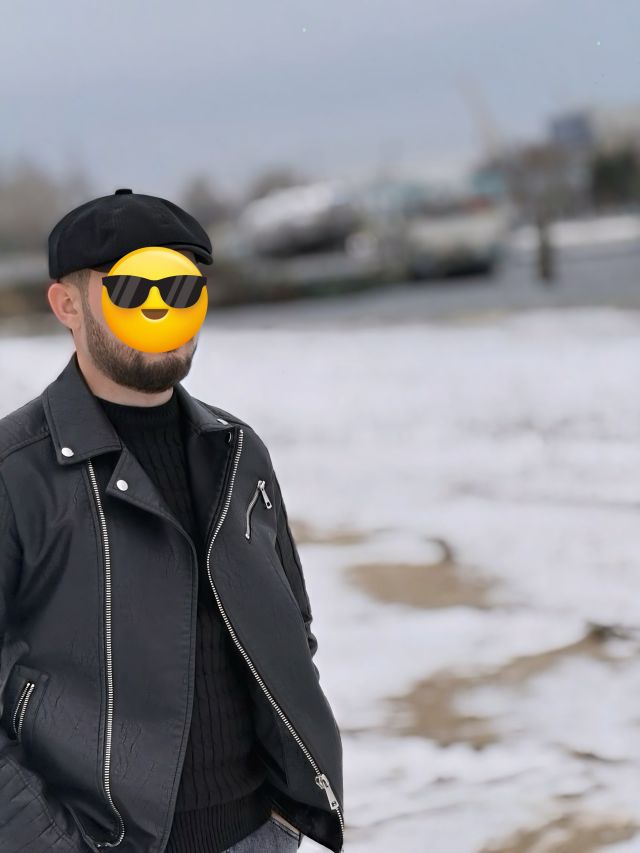 Мужчина Девид Вахитовский